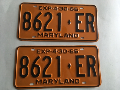 Picture of 1966 Maryland Truck Pair #8621-ER